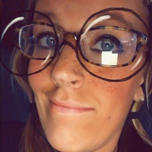 Meet your Posher, Tracy